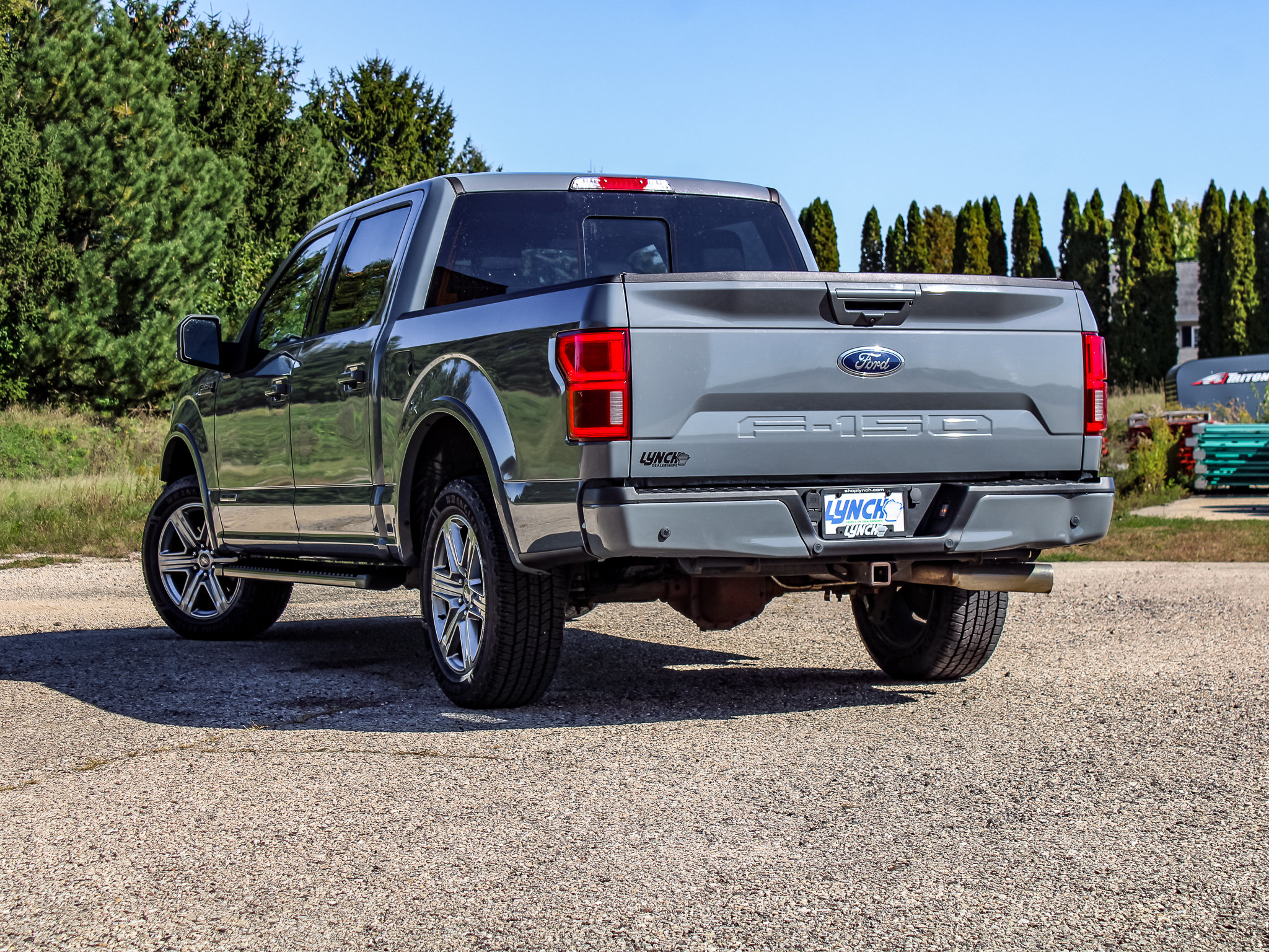 Used 2019 Ford F150 Lariat w/ Equipment Group 502A Luxury AWD/4WD image 10