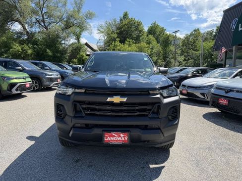 New 2026 Chevrolet Colorado W/T w/ WT Custom Package AWD/4WD image 2