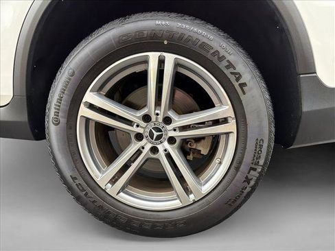 Used 2022 Mercedes-Benz GLC 300 4MATIC image 9