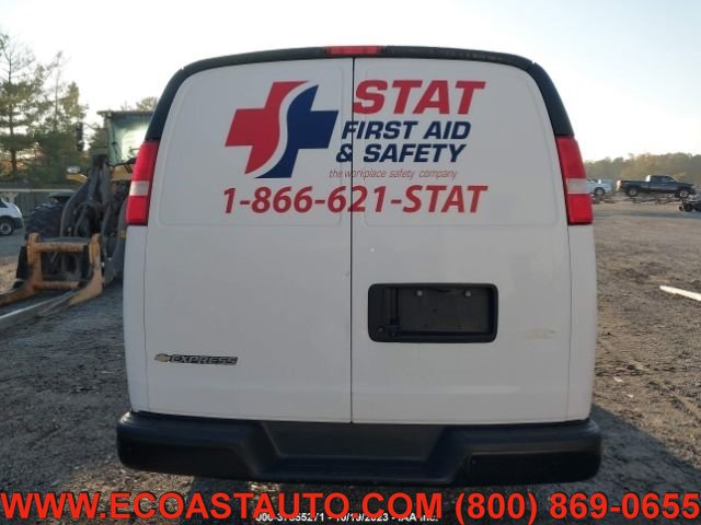 Used 2020 Chevrolet Express 2500 RWD image 9