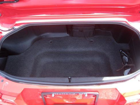 Used 2010 MAZDA MX-5 Miata Sport image 19