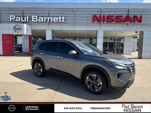 Certified 2026 Nissan Rogue SV FWD image 1