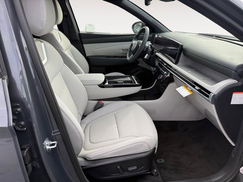 New 2026 Hyundai Tucson Limited image 19