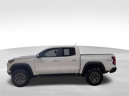 Used 2024 Chevrolet Colorado ZR2 w/ Safety Package image 2