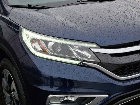 Used 2015 Honda CR-V Touring image 9