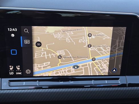 Used 2024 Volkswagen Golf R image 22