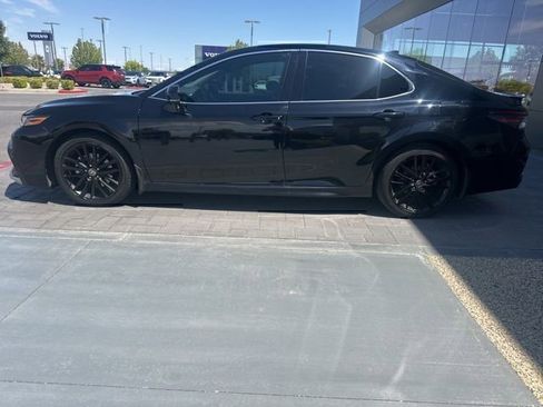 Used 2021 Toyota Camry XSE w/ Carpet Mat Package (TMS) FWD image 8