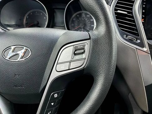 Used 2013 Hyundai Santa Fe Limited w/ Technology Pkg FWD image 13