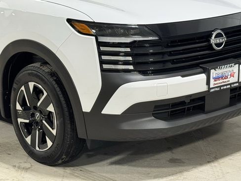 New 2025 Nissan Kicks SV w/ Illumination Package image 3