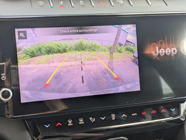 New 2027 Jeep Grand Cherokee Altitude AWD/4WD image 21