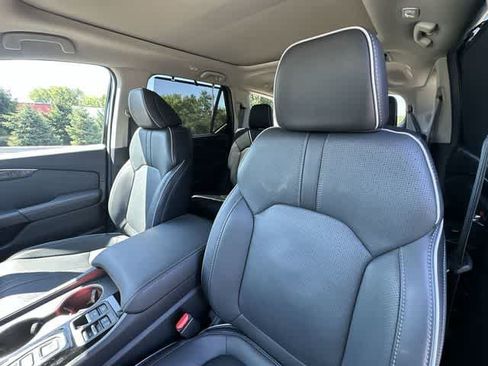 Used 2024 Honda Pilot Elite image 17