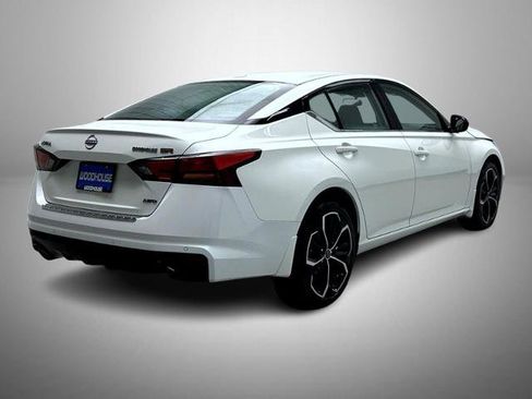 Certified 2023 Nissan Altima 2.5 SR AWD/4WD image 5