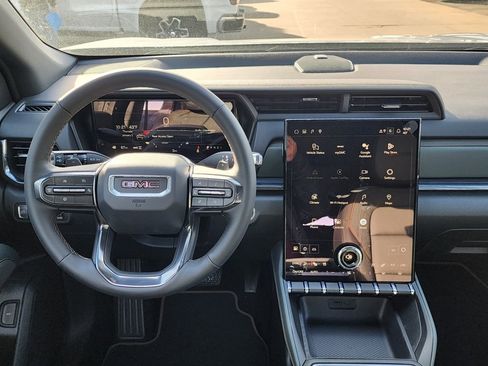 New 2026 GMC Terrain AT4 w/ Convenience Package III image 25