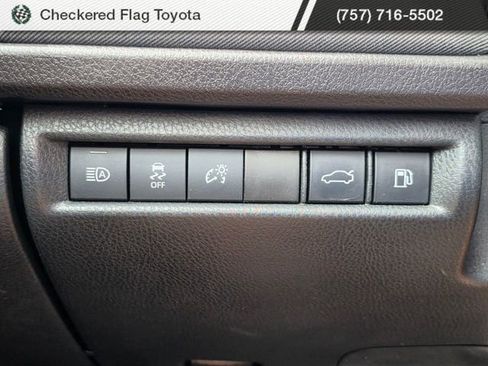 Certified 2025 Toyota Camry LE image 10