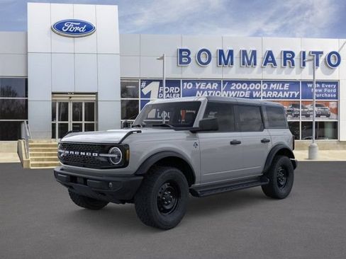 New 2026 Ford Bronco Outer Banks AWD/4WD image 1