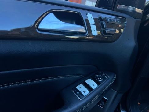 Used 2015 Mercedes-Benz ML 350 4MATIC image 11