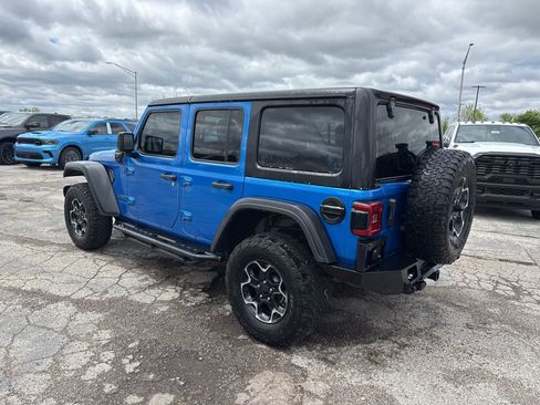 Used 2022 Jeep Wrangler Unlimited Rubicon 4xe w/ Dual Top Group AWD/4WD image 8