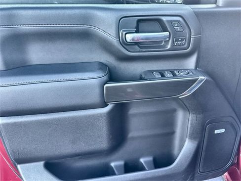 Used 2022 GMC Sierra 2500 AT4 w/ AT4 Premium Plus Package image 13