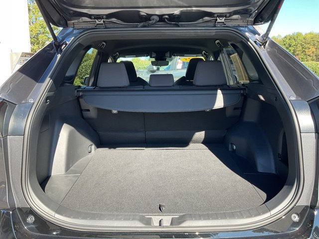 Used 2025 Toyota RAV4 SE AWD/4WD image 10