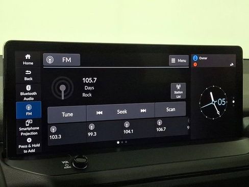 Used 2023 Honda Accord Sport image 3