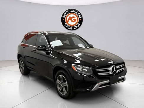 Used 2018 Mercedes-Benz GLC 300 4MATIC image 1