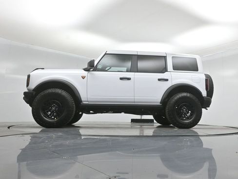 New 2026 Ford Bronco Badlands AWD/4WD image 7