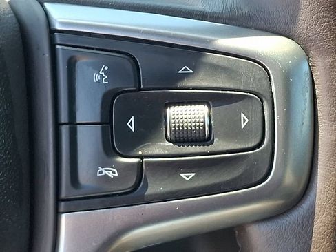 Used 2021 Chevrolet Silverado 1500 LTZ w/ LTZ Premium Package AWD/4WD image 23