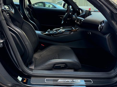 Used 2018 Mercedes-Benz AMG GT Coupe image 13