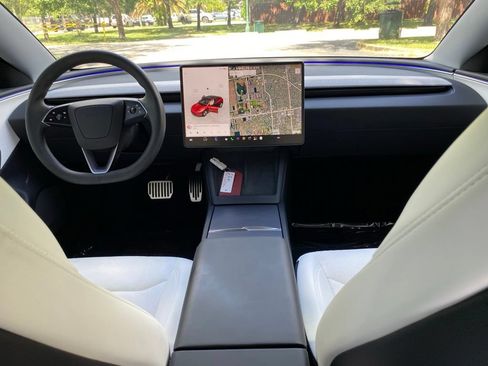 Used 2024 Tesla Model 3 Standard Range RWD image 23