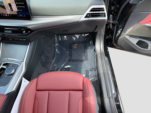 New 2026 BMW 330i Sedan w/ M Sport Package RWD image 17
