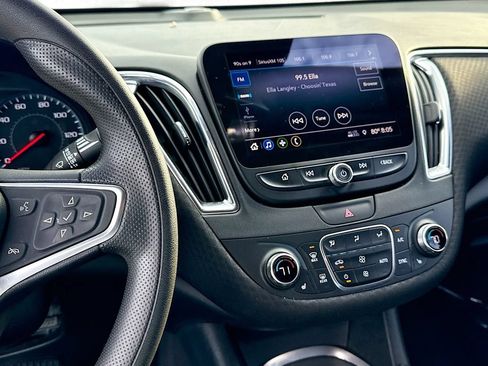 Used 2019 Chevrolet Malibu LT w/ Driver Confidence Package II FWD image 25