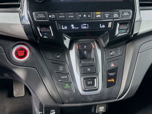 Used 2023 Honda Odyssey EX-L image 16