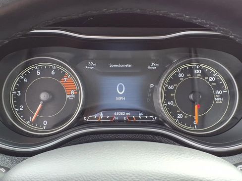Used 2021 Jeep Cherokee Trailhawk w/ Premium Leather Package AWD/4WD image 2