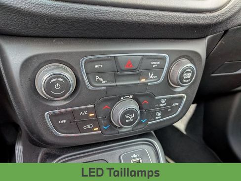 Used 2021 Jeep Compass Trailhawk w/ Sun and Sound Group AWD/4WD image 21