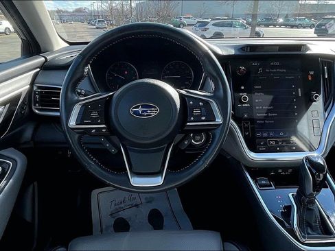 Used 2022 Subaru Outback Limited XT image 5