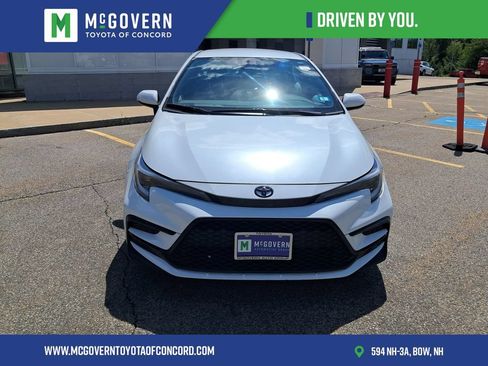 Used 2024 Toyota Corolla SE FWD image 6