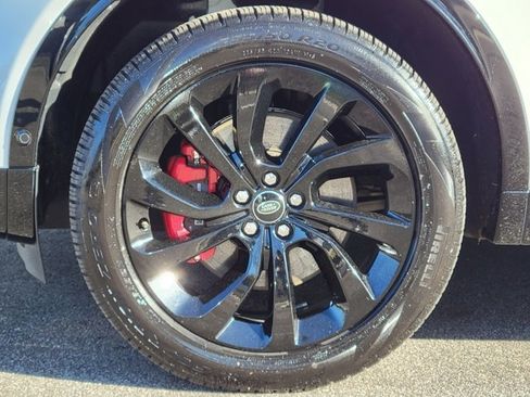 Used 2025 Land Rover Discovery Sport Dynamic SE image 20