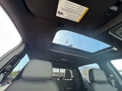 New 2025 GMC Sierra 2500 AT4 w/ AT4 Premium Plus Package image 27