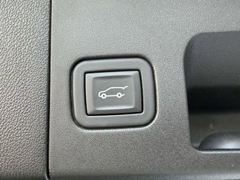 Certified 2023 Cadillac XT5 Premium Luxury AWD/4WD image 29