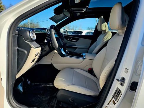 New 2026 Mercedes-Benz GLC 300 4MATIC image 17