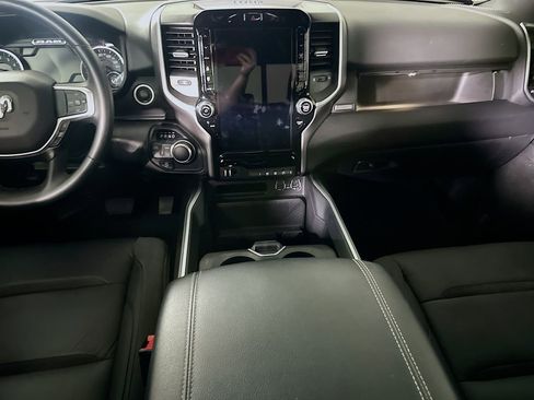 Used 2023 RAM 1500 Big Horn AWD/4WD image 18
