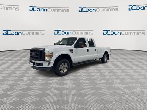 Used 2010 Ford F250 XL image 4