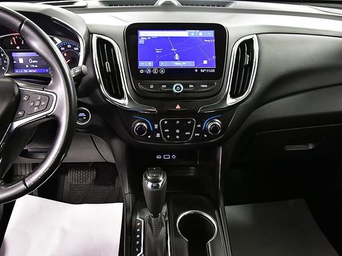 Used 2020 Chevrolet Equinox LT AWD/4WD image 25