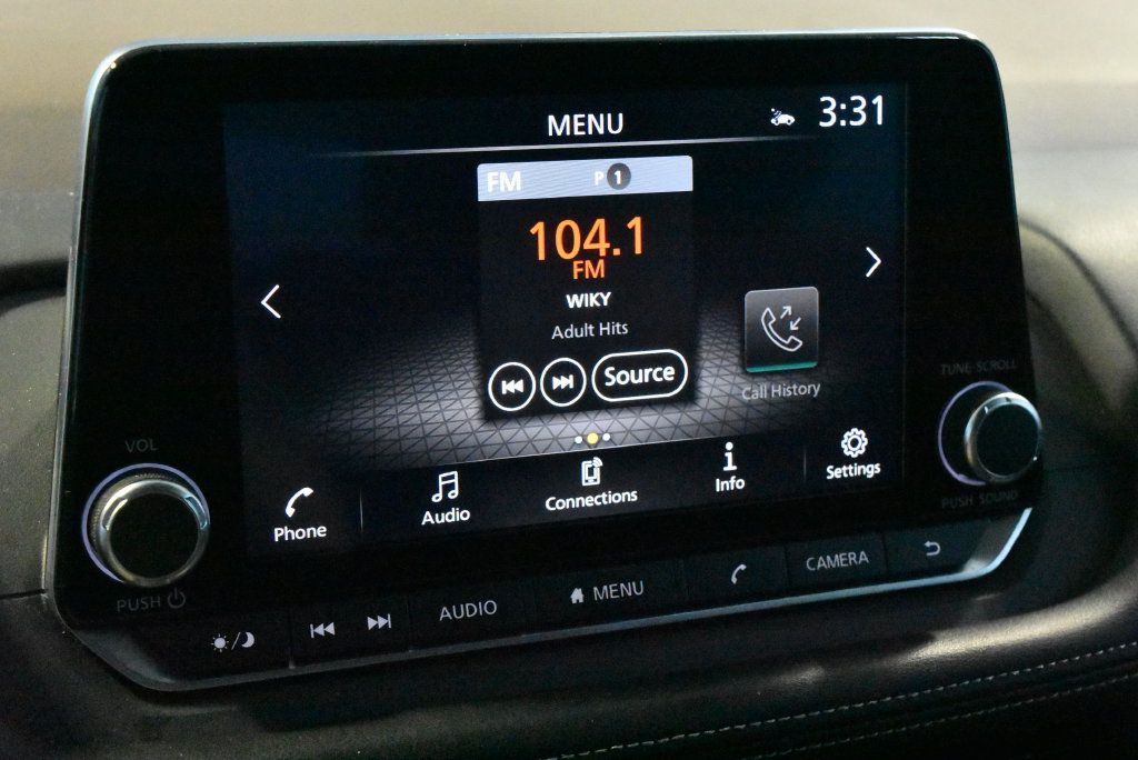 Certified 2023 Nissan Rogue SV w/ SV Premium B Package AWD/4WD image 9