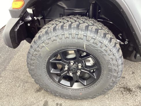 New 2026 Jeep Wrangler Sport AWD/4WD image 29