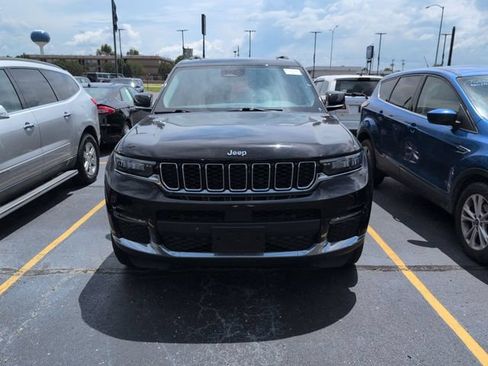 Used 2022 Jeep Grand Cherokee L Limited AWD/4WD image 5