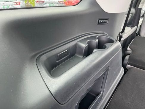 New 2025 Ford Expedition Active image 29