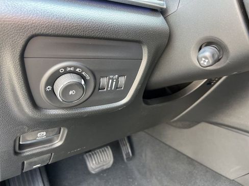 New 2025 Jeep Grand Cherokee L Overland w/ Trailer Tow Package image 11