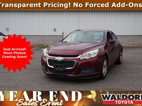 Used 2015 Chevrolet Malibu LT w/ Power Convenience Package image 1