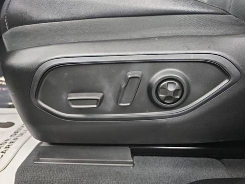 Used 2023 Jeep Grand Cherokee 4xe w/ Luxury Tech Group II image 24